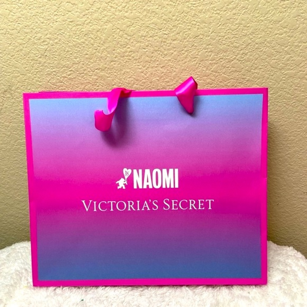 Victoria Secret NAOMI OSAKA DREAM LOVE Paper Shopping Gift Bags